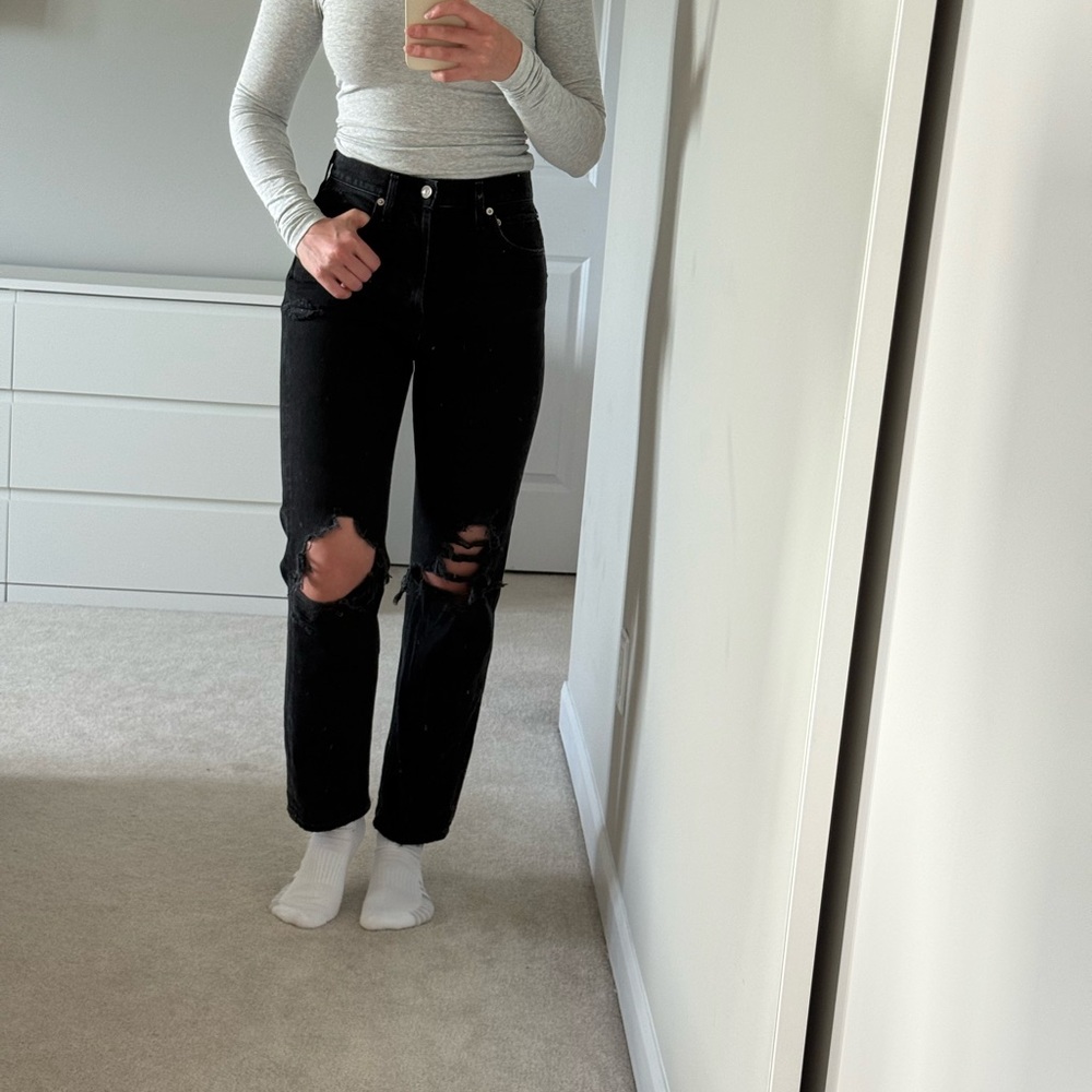 Aritzia Black AGOLDE Distressed Jeans